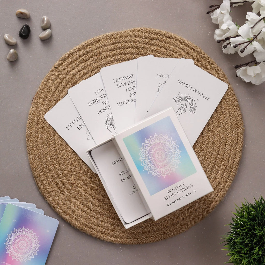 Positive Affirmations Deck: 50 Cards to Cultivate Positivity and Self-Confidence