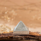 Mercury Pyramid (104 gm)