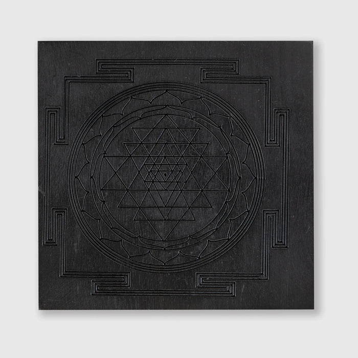 Karungali Sri Yantra