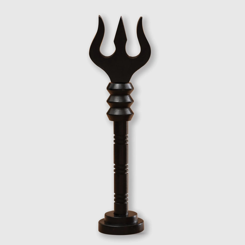 Karungali Trishul